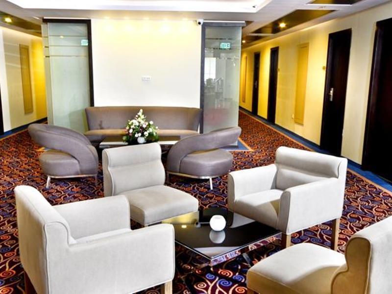 Golden Crown Old City Hotel นาซาเรธ ภายนอก รูปภาพ